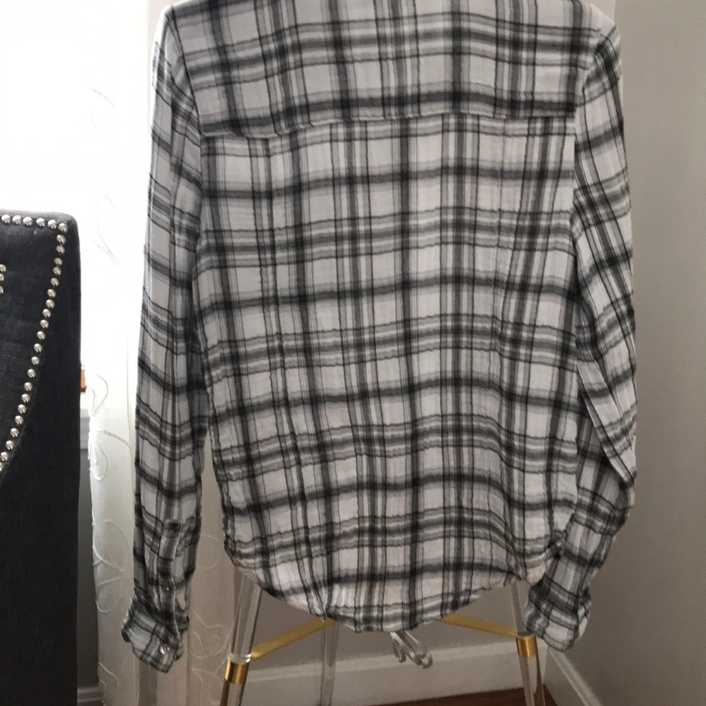 Calvin Klein button down - Picture 3 of 4